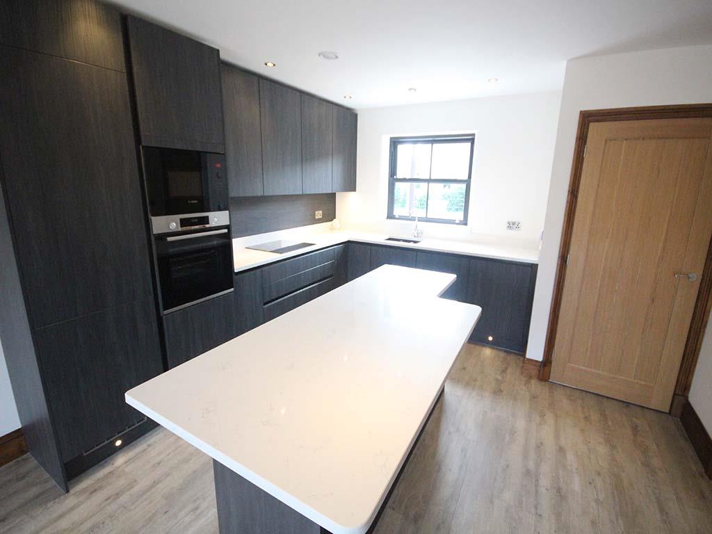 3 bedroom semi-detached house To Let in Barnoldswick - IMG_6396.JPG